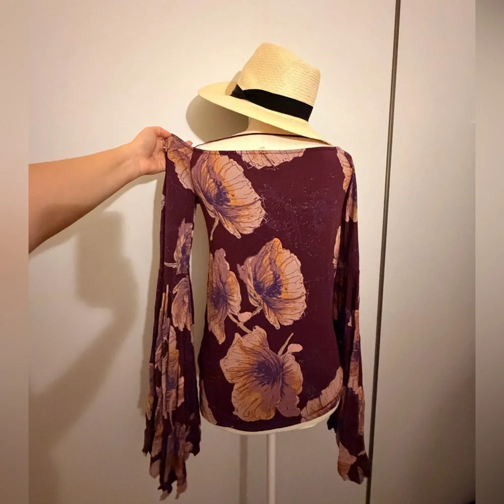 We The Free Floral Top with Straw Hat